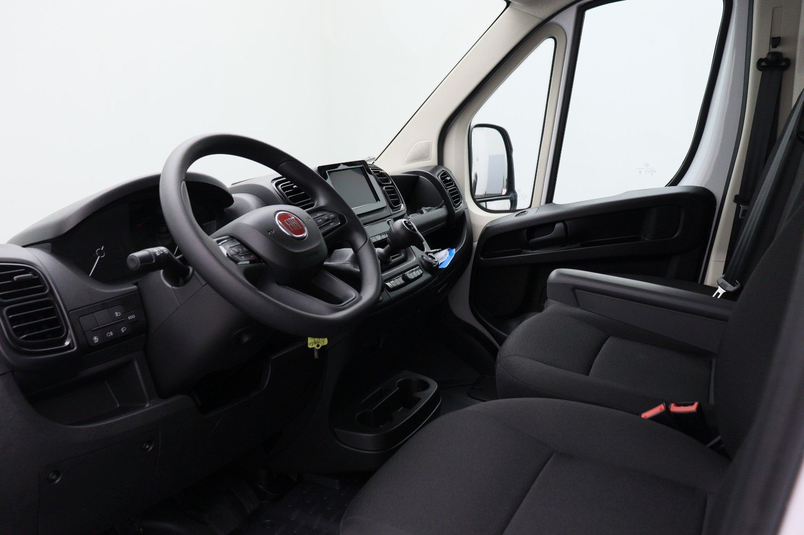 Fahrzeugabbildung Fiat Ducato Serie 9 L1H1 120 MJT SORTIMO SanitärAHK