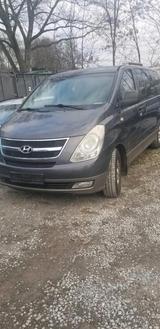 Hyundai h-1  Kasten 8sitzen - gebrauchte Hyundai H-1 aus dem Jahr 2010