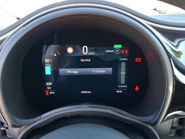 Fiat 500 e Icon KeyLess+Navi+LM+SoundSys+SpurH+AUT