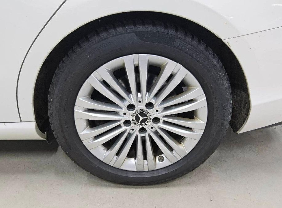 Fahrzeugabbildung Mercedes-Benz C 200d T 9G DIGITAL/VIRTU/ACC+/STANDHZ/360°