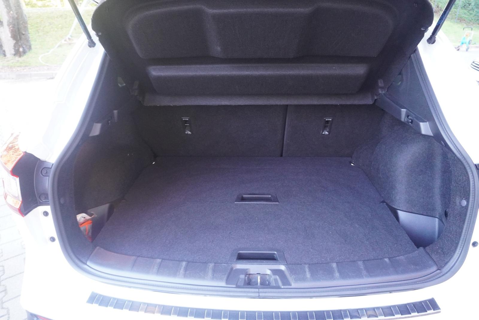 Nissan Qashqai 1.3 Tekna LED Navi Panorama 360° AHK