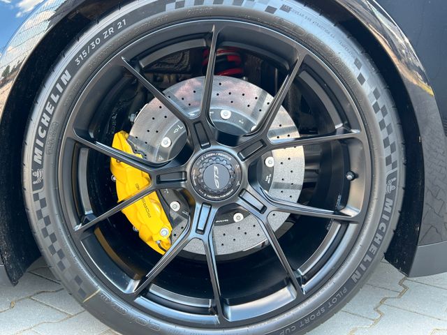 Porsche 992 -2 911 GT3 Touring PCCB Carbon Lift Schale