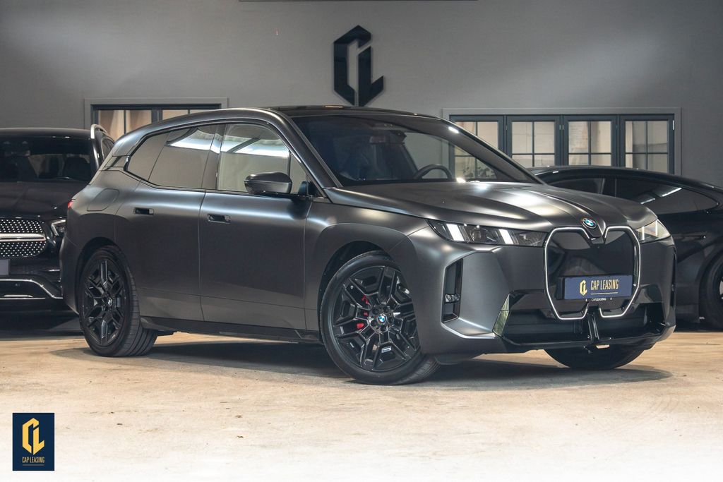 Image of BMW iX
