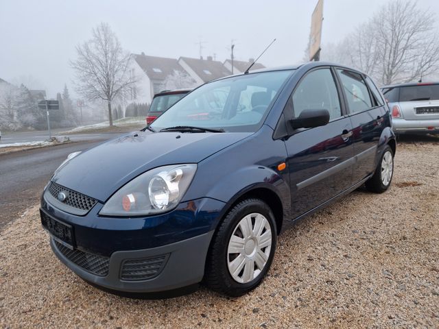 Ford Fiesta  1.3  KLIMA / AHK / ALLWETTERREIFEN