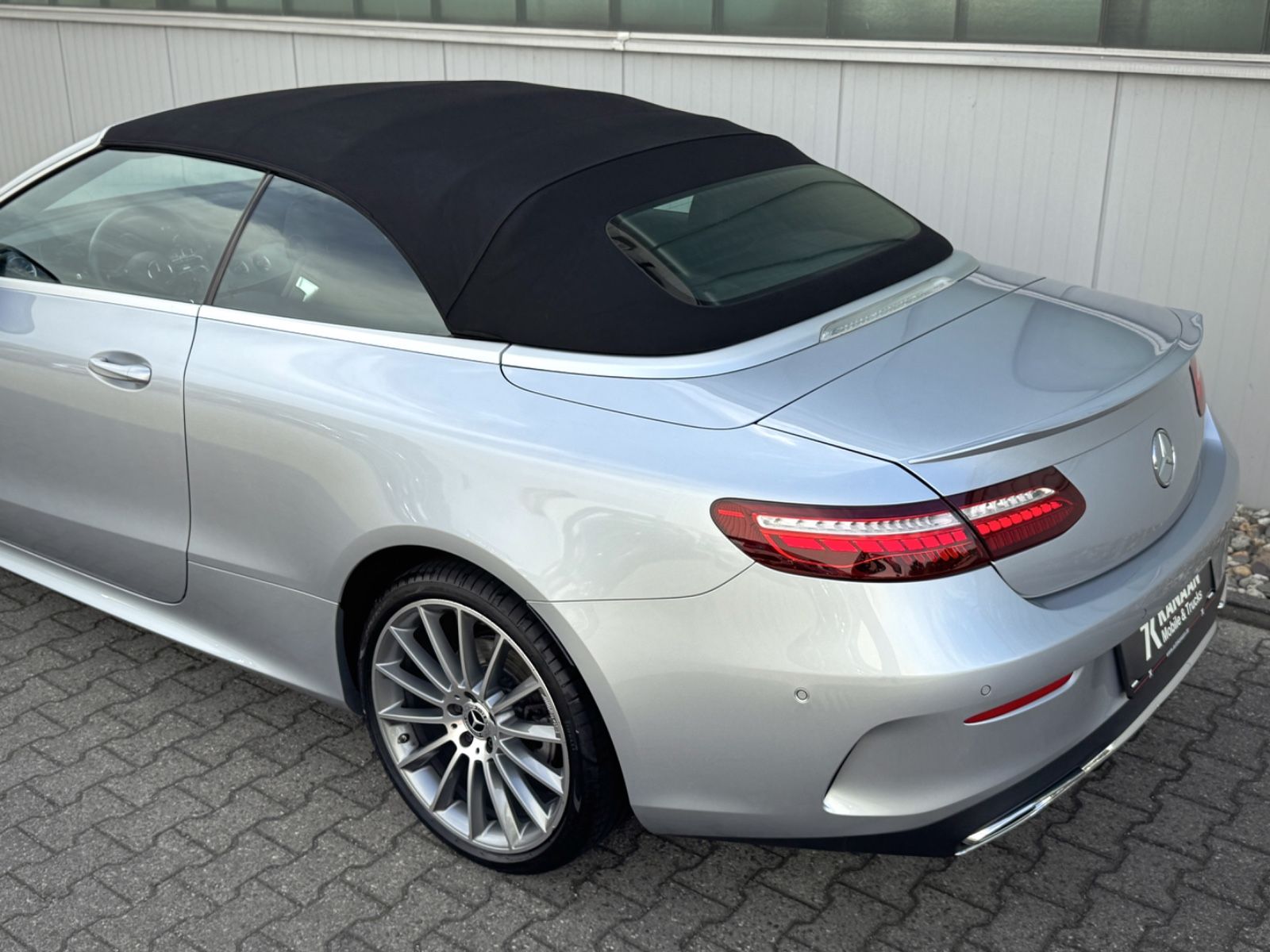 Mercedes-Benz E 220d 4Matic Cabriolet AMG-LINE ASSIST LEDER foto 4