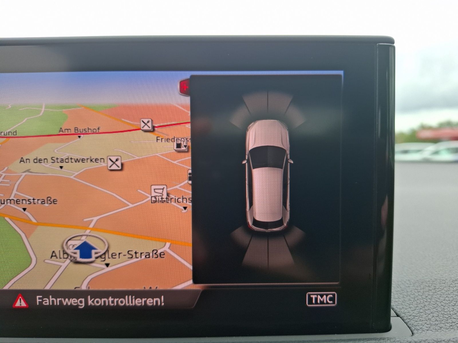 Fahrzeugabbildung Audi Q2 35 TFSI S-tronic LED Navi PDC SH