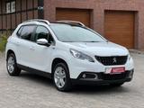 Peugeot 2008 Style - Peugeot: Style