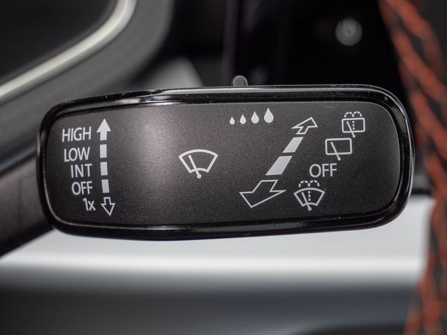 Ibiza 1.5 TSI FR Pro Black Edition ACC LED PANO