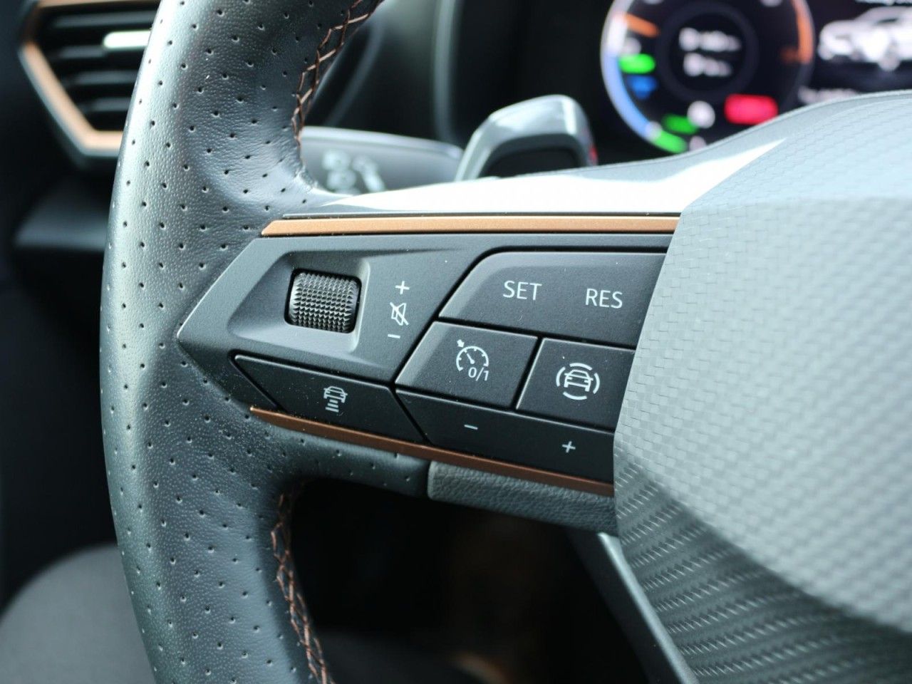 Fahrzeugabbildung CUPRA Formentor VZ e-Hybrid
