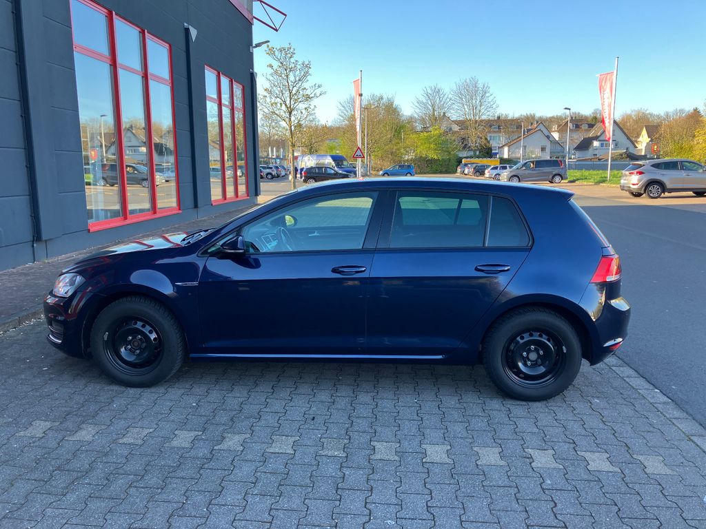 Image of Volkswagen Golf