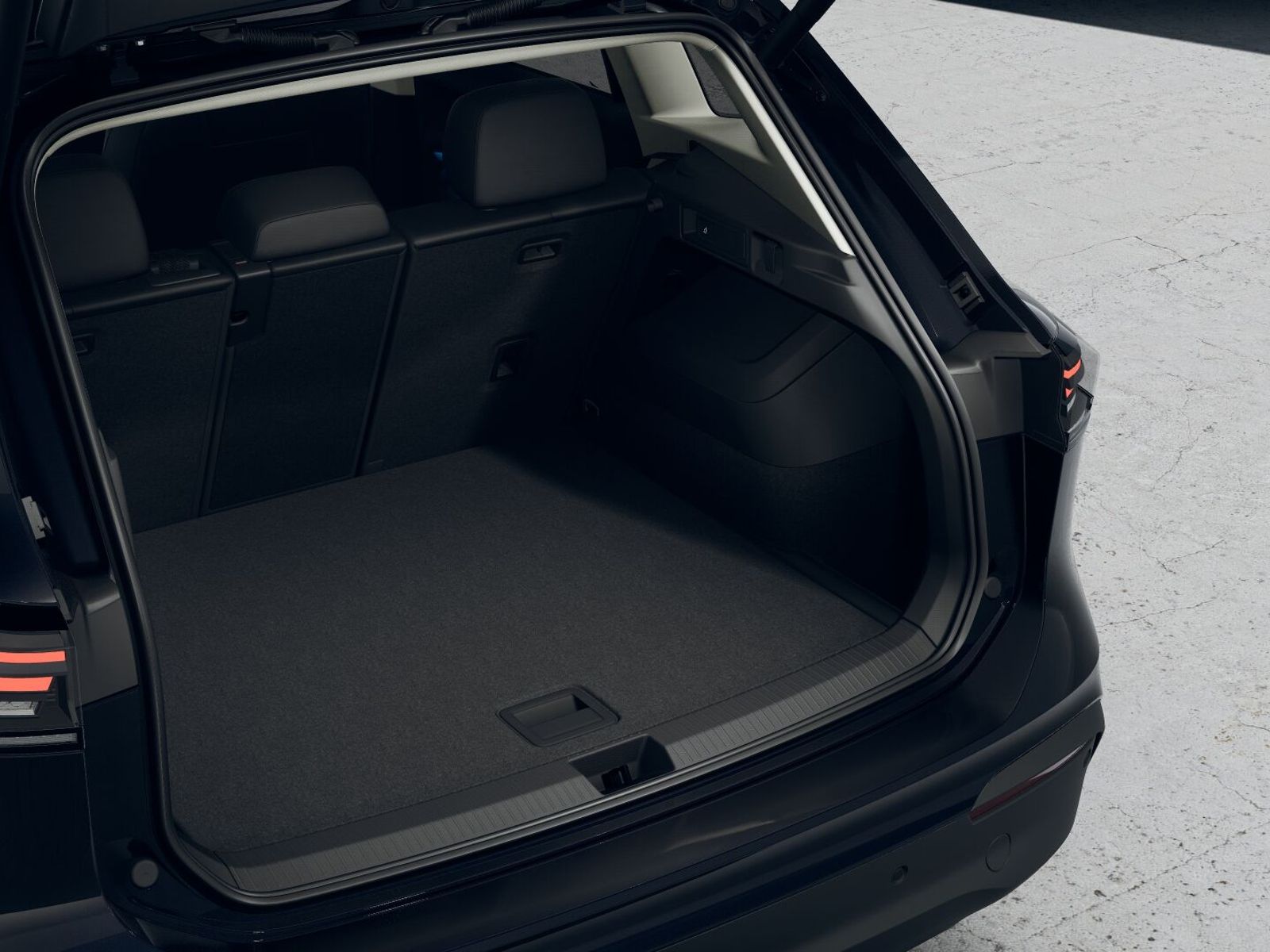 Fahrzeugabbildung Volkswagen Tiguan 1.5 eTSI Life *Winterräder, LED-Matrix, 1