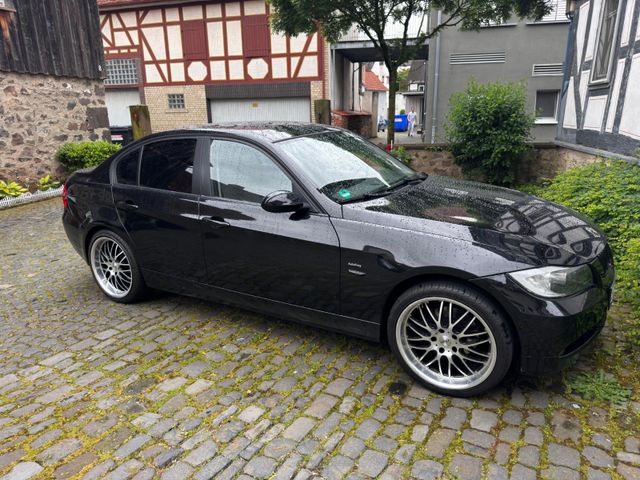 BMW 318D TÜV 2027! Sehr guter Zustand! 