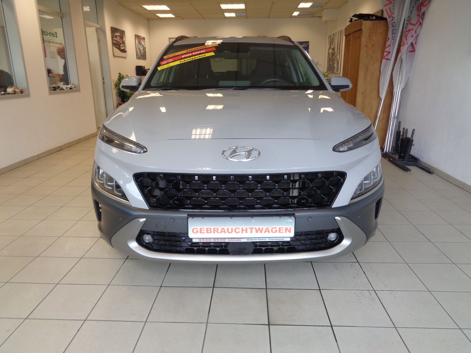 Fahrzeugabbildung Hyundai Kona Prime 2WD / LED / KAMERA / NAVI / 1. Hand