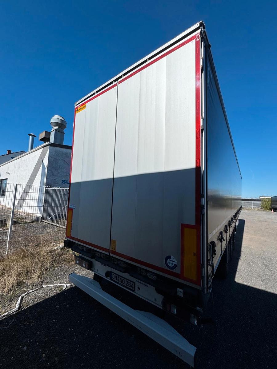 Wielton NS-3K, Edscha, BPW, Lift