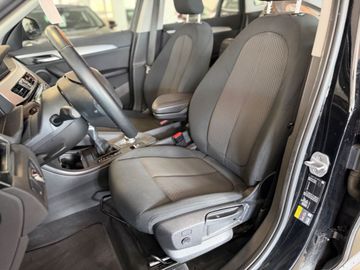 BMW X1 - 10