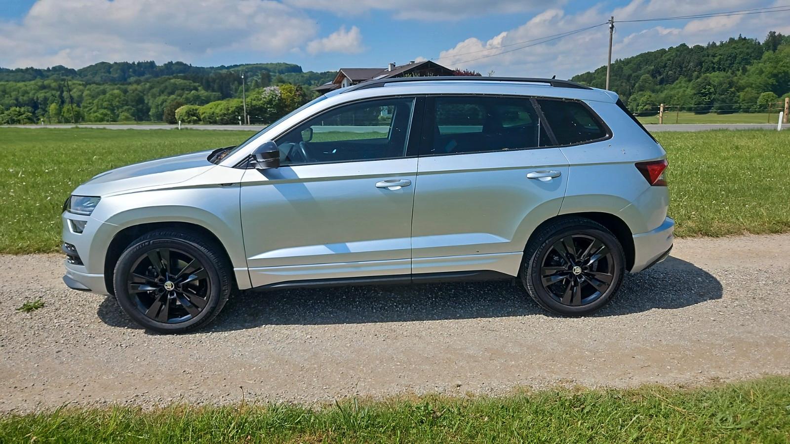 Skoda Karoq Sportline 4x4,RFK,8fach,Navi,Service neu!!