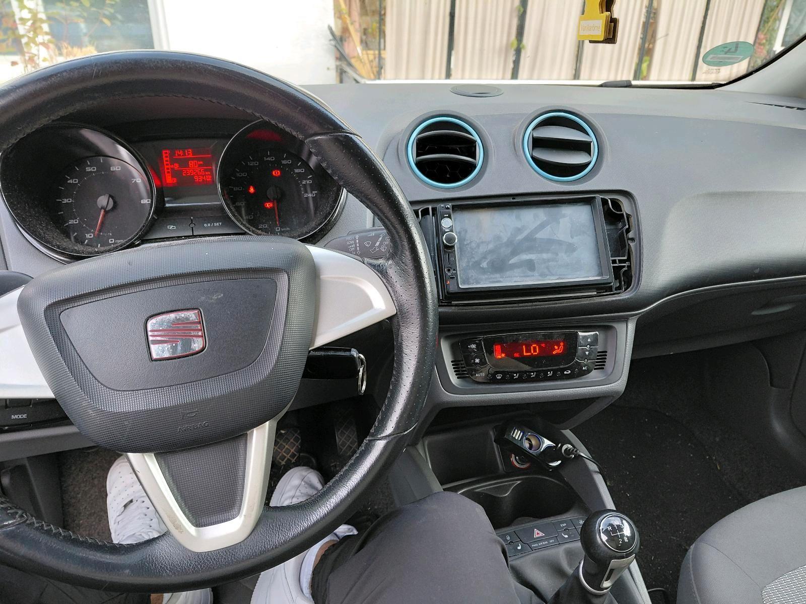 Seat Ibiza 2010 — photo 7