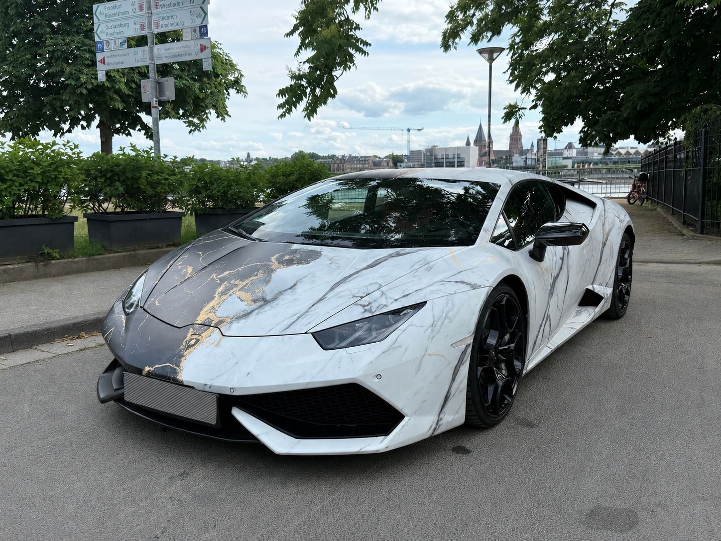 LAMBORGHINI Huracan