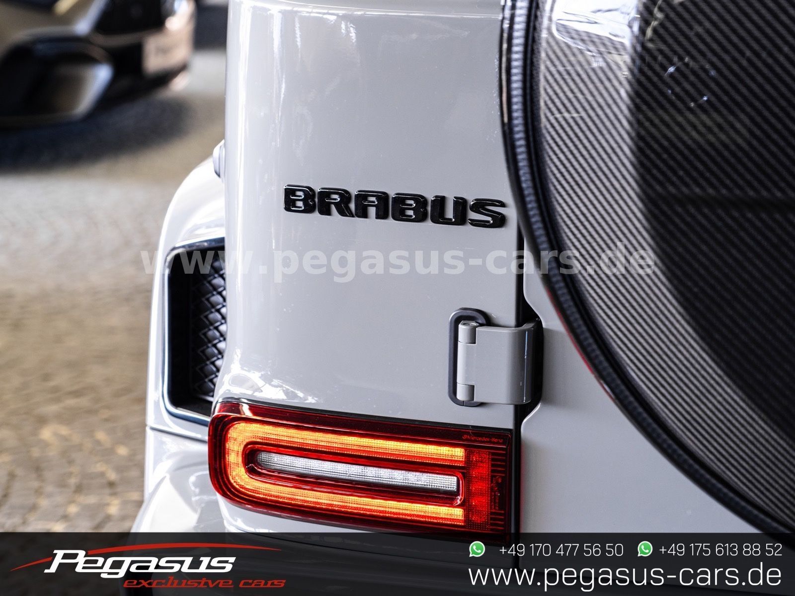 MERCEDES-BENZ G 63 AMG - 10
