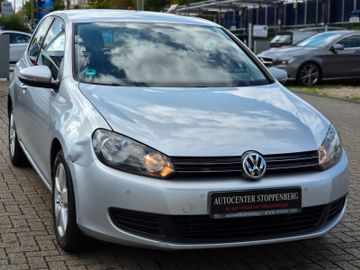 Volkswagen Golf - 2