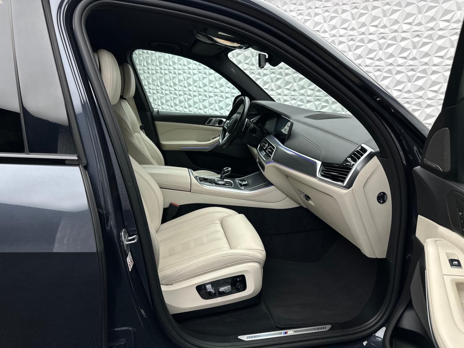Fahrzeugabbildung BMW X5 30d M-PAKET/ACC/STHZG/H&K/AHK/HUD/INDIVIDUAL