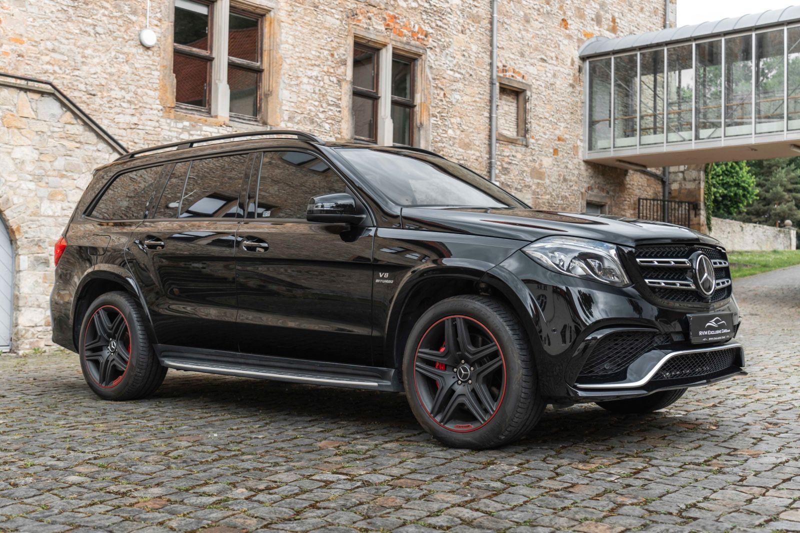 Fahrzeugabbildung Mercedes-Benz GL 63 AMG GLS-Optik 360° LED H&K Massage ACC