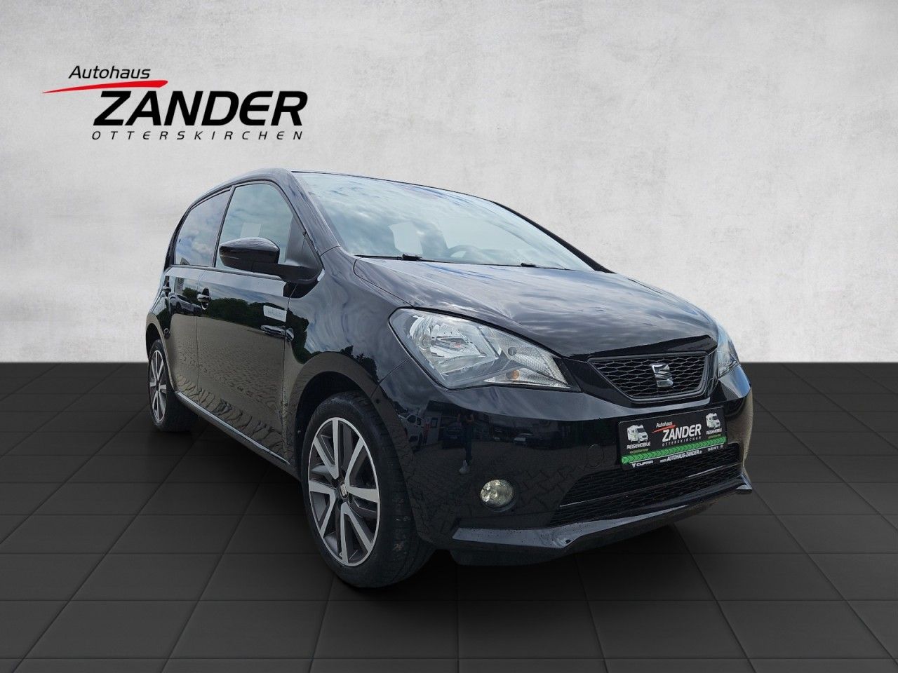Fahrzeugabbildung SEAT Mii electric Plus + Batteriezertifikat