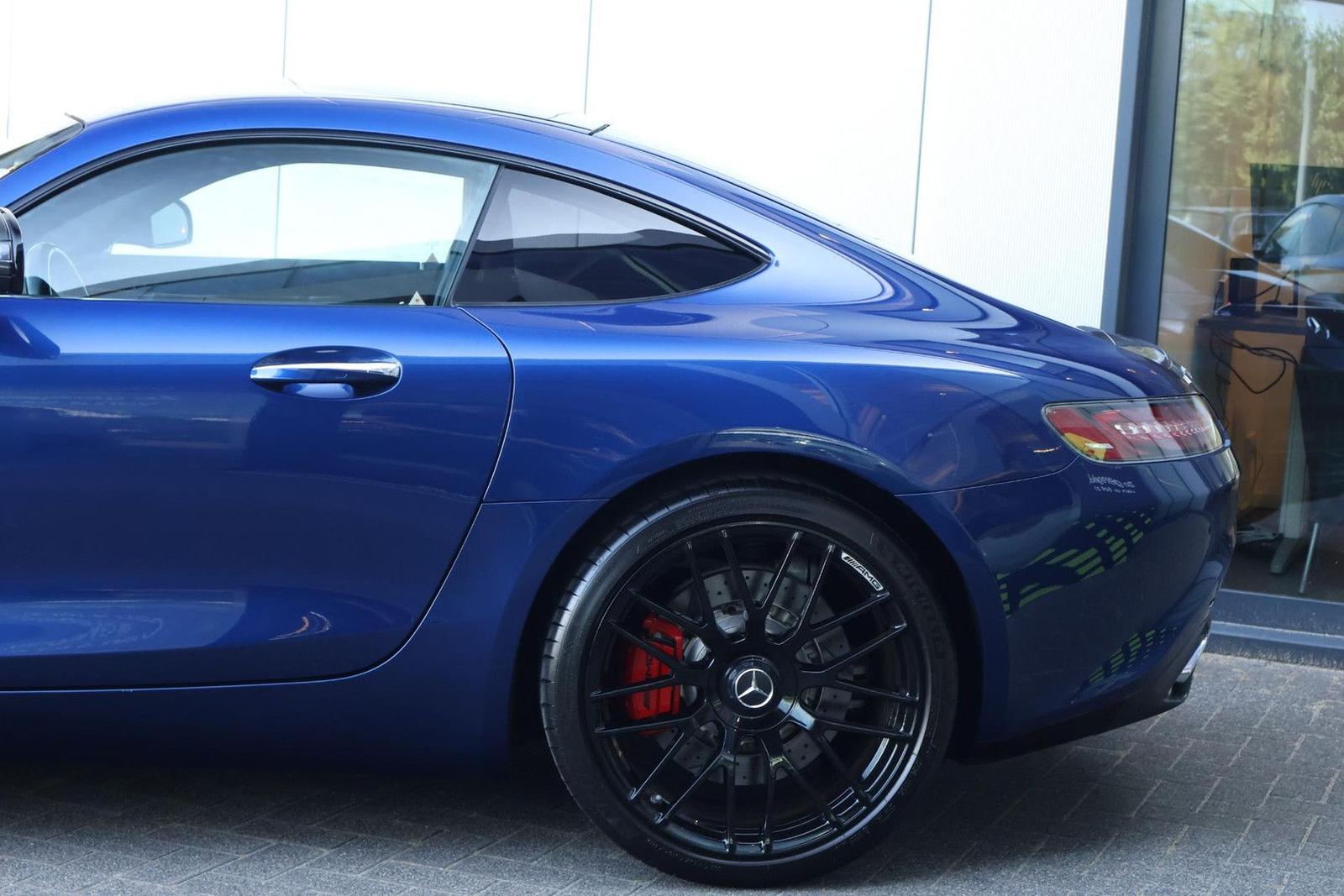 Mercedes-Benz AMG GT 4.0 S / Burmester / Panorama / Carbon / P