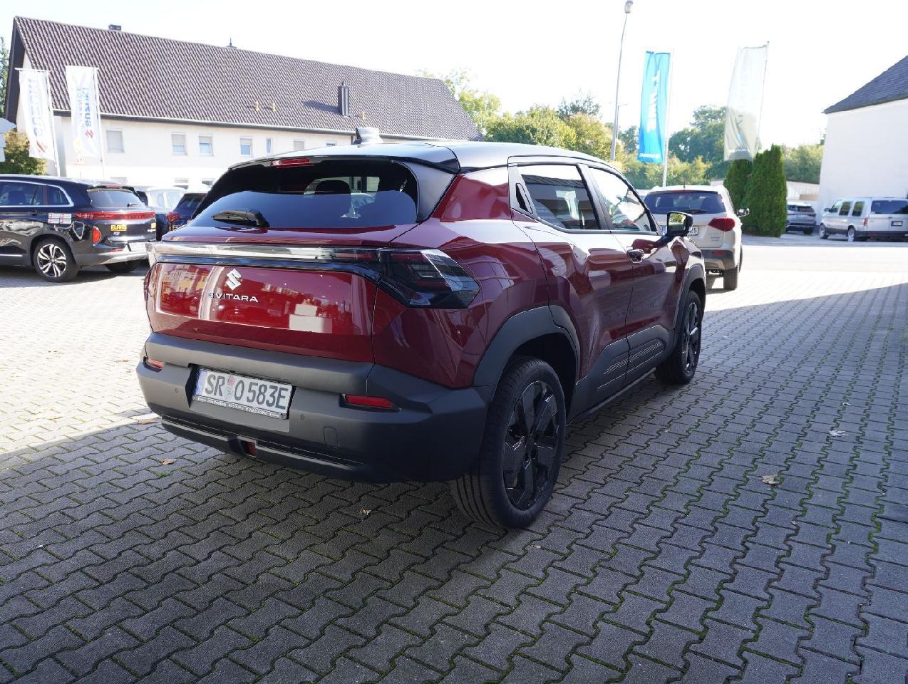 Suzuki e Vitara 128 kW eAxle Comfort+