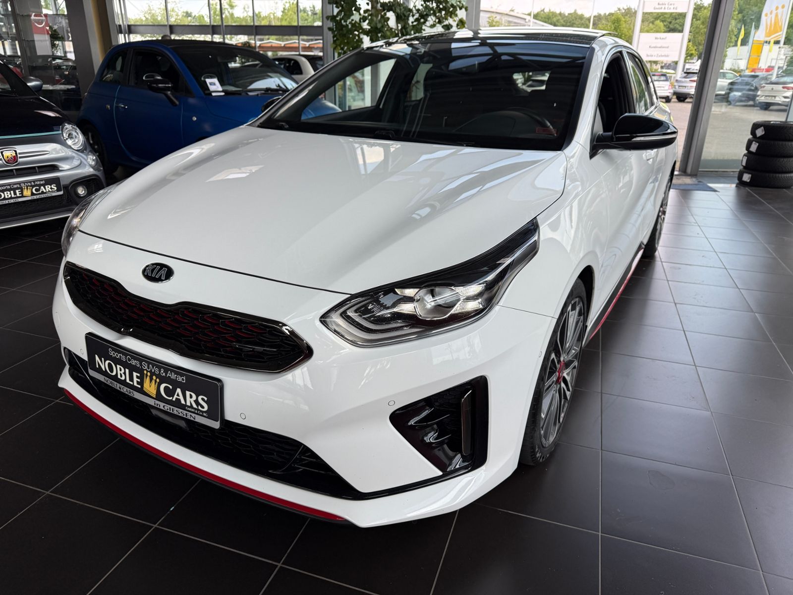 Fahrzeugabbildung Kia ProCeed GT PANO LED NAVI ALU