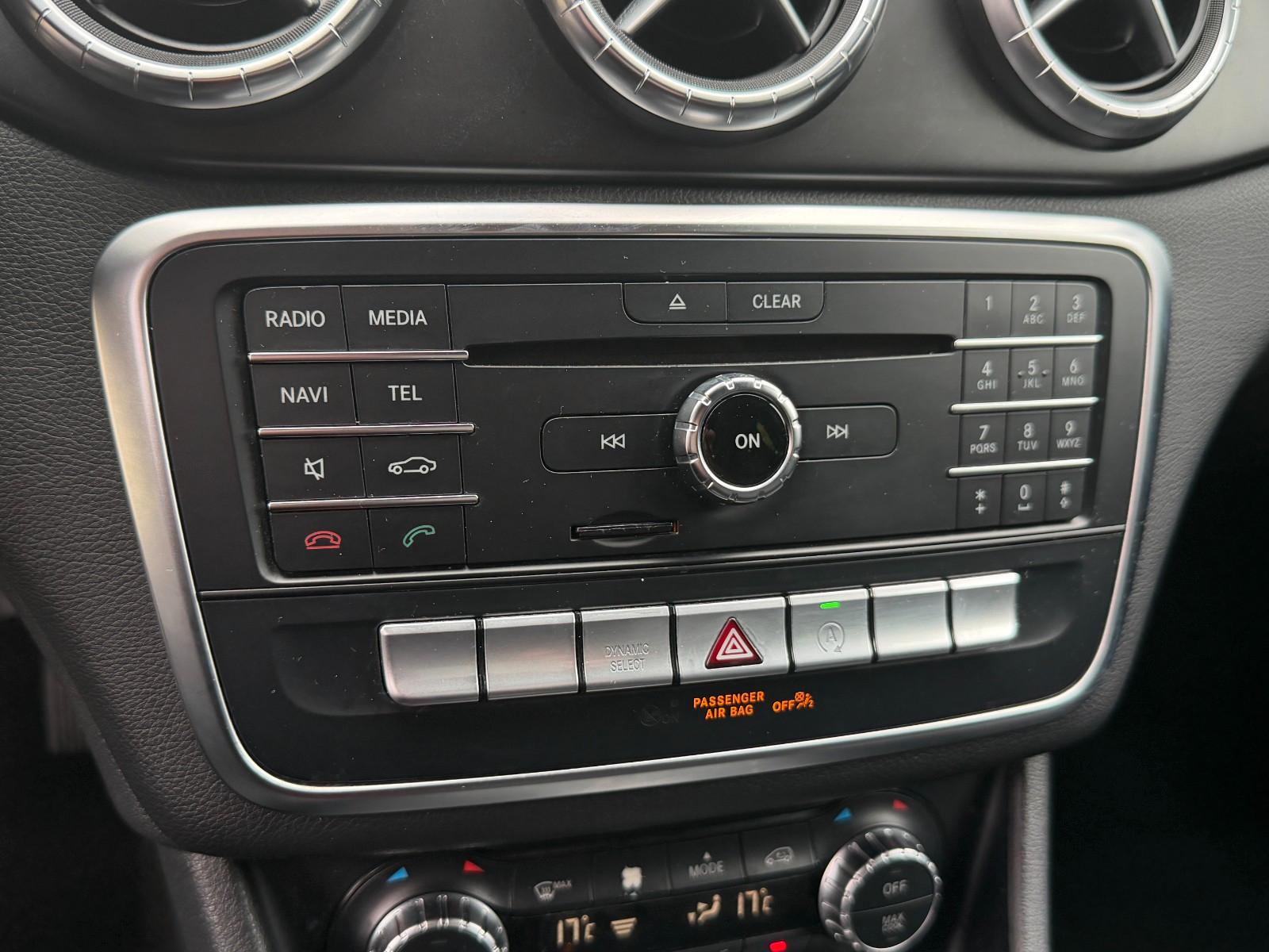 Mercedes-Benz CLA 250 Coupe *Leder *Navi *Kamera *Memory *LED