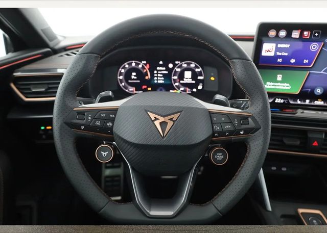 Leon ST 2.0 TSI VZ DSG 4WD ACC/APP/NAVI/PANO/RFK