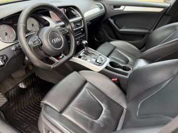 Audi S4 - 12