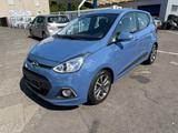 Hyundai i10 FIFA World Cup Edition *Scheckheft,Sitzheit* - Hyundai i10 Gebrauchtwagen in Köln