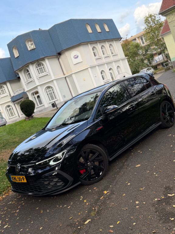 Image of Volkswagen Golf