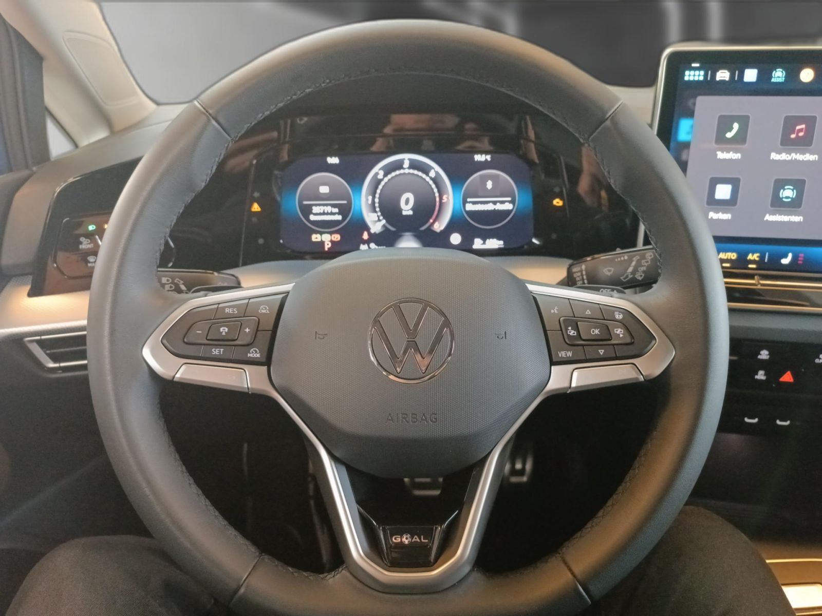 Volkswagen Golf - Bild 11