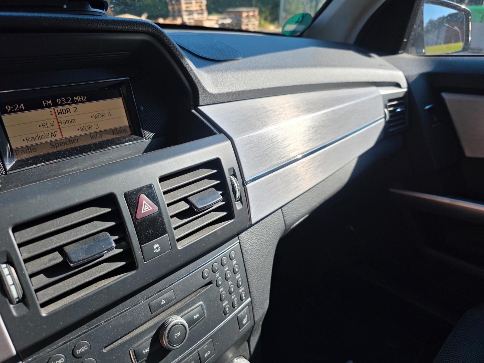 Mercedes-Benz GLK250 2012 — photo 23