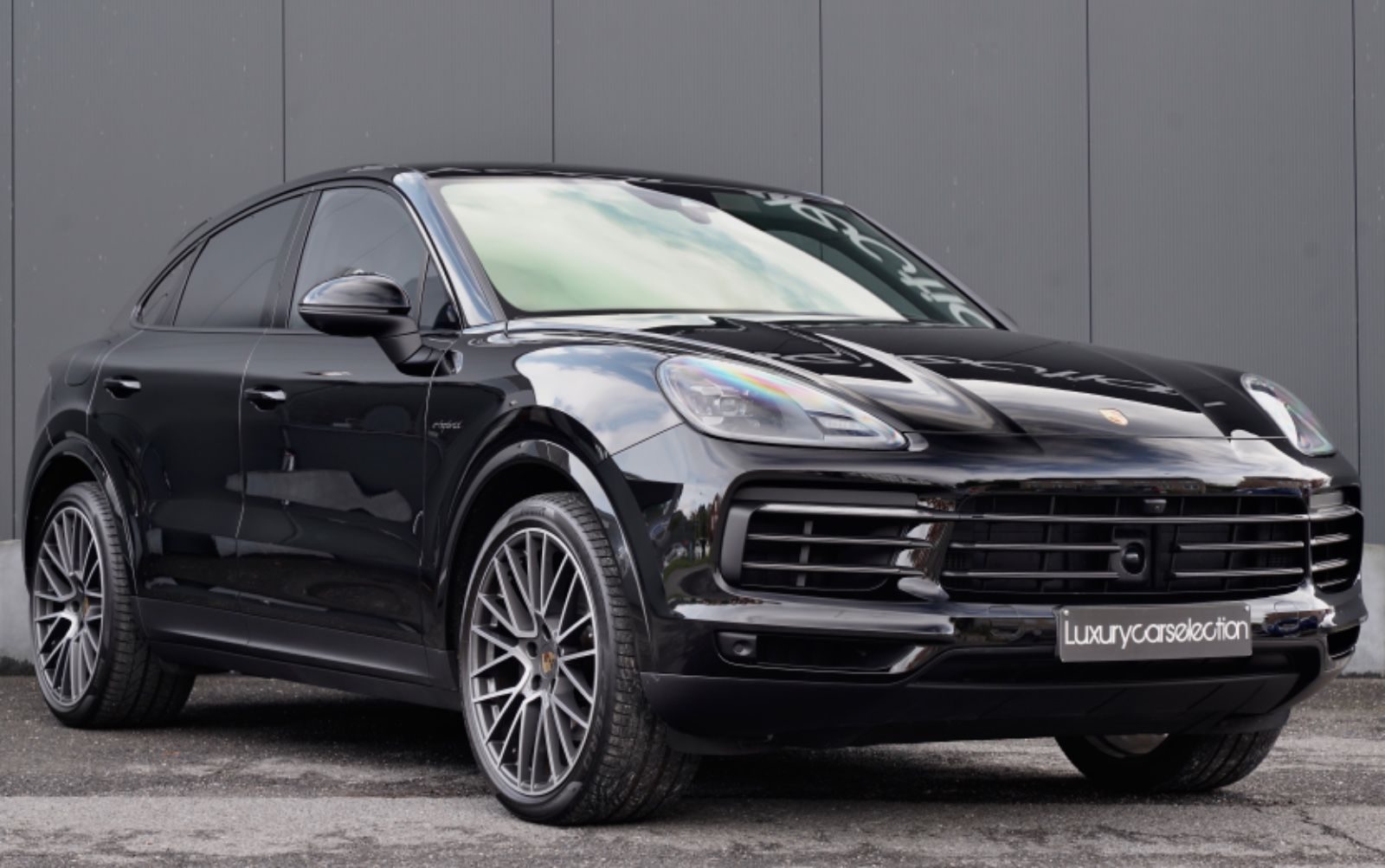 Porsche Cayenne Coupé E-Hybrid *BOSE/CHRONO/PANO/FULL* imagem 3