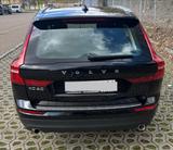 Volvo XC60 B4 D Momentum Pro Geartronic Momentum Pro - Volvo XC60 von privat