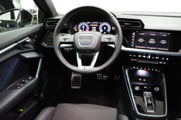 Fahrzeugverkauf 13 Audi A3 Sportback 35 TFSI S line Matrix Sonos Pano
