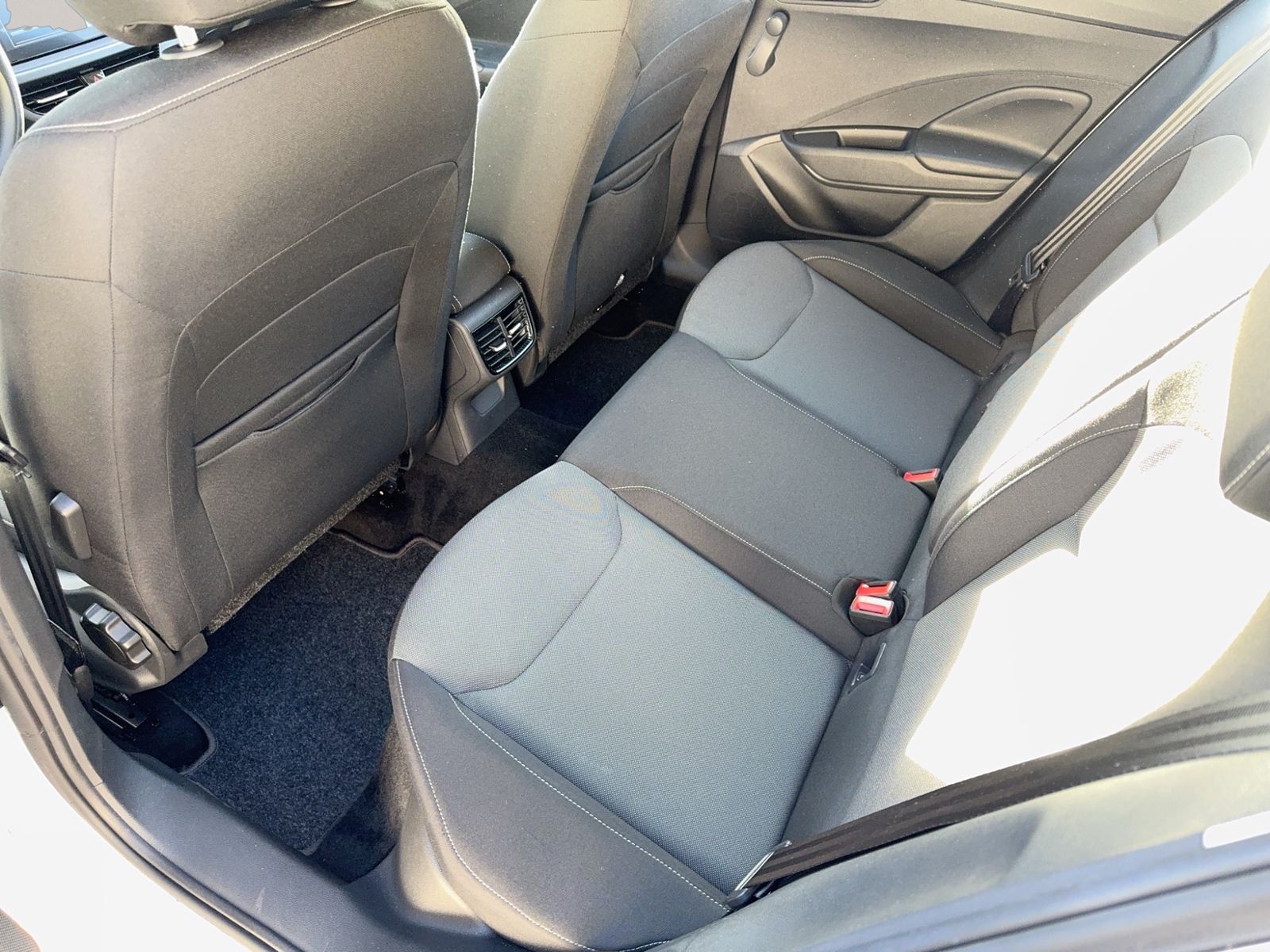 Fabia 1.0 TSI Ambition, Winterpaket, Climatronic