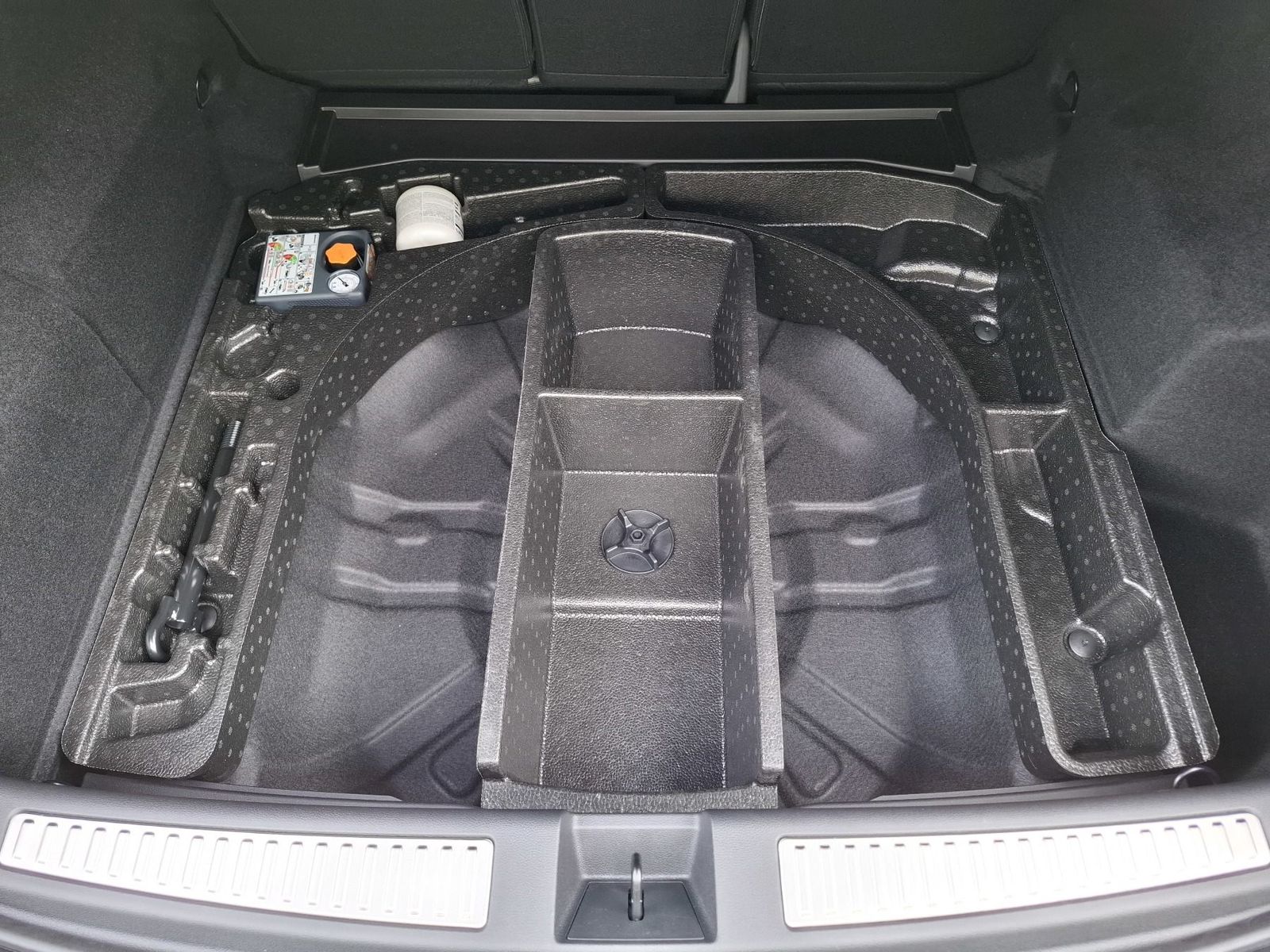 Renault Rafale - Bild 11