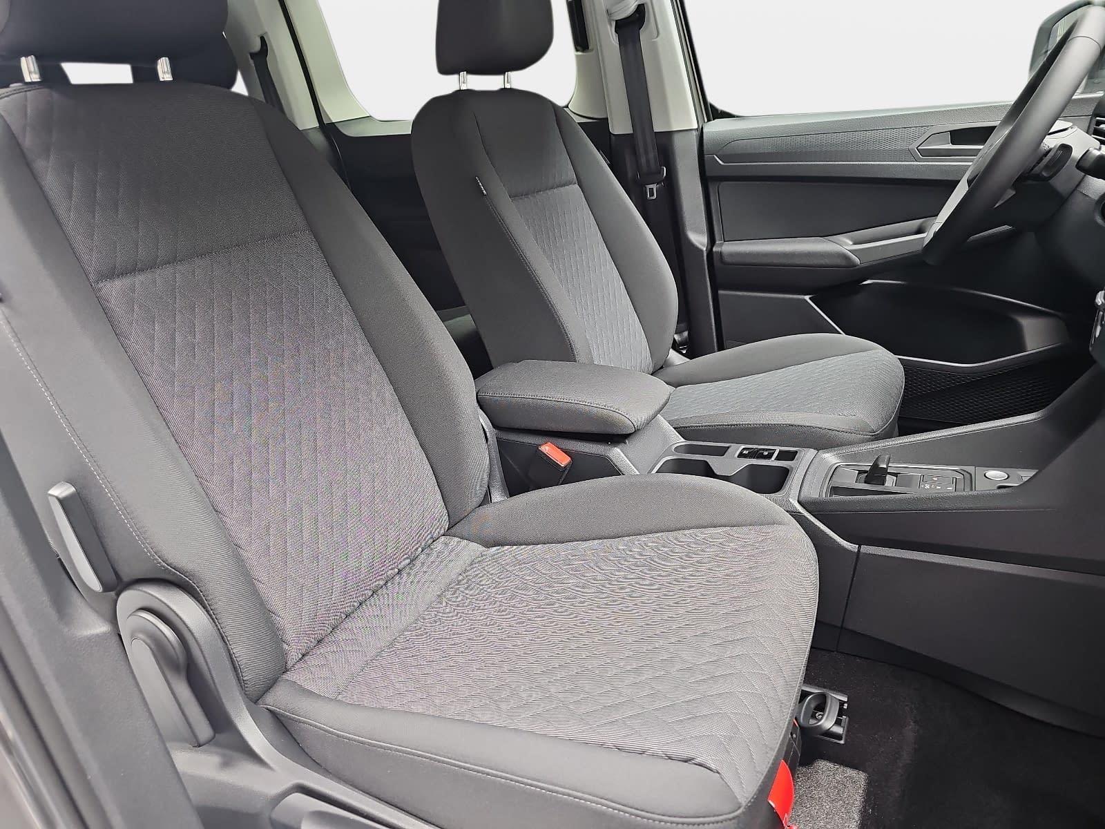 Volkswagen CADDY MAXI 1.5 TSI DSG LIFE APP-CONNECT AHK