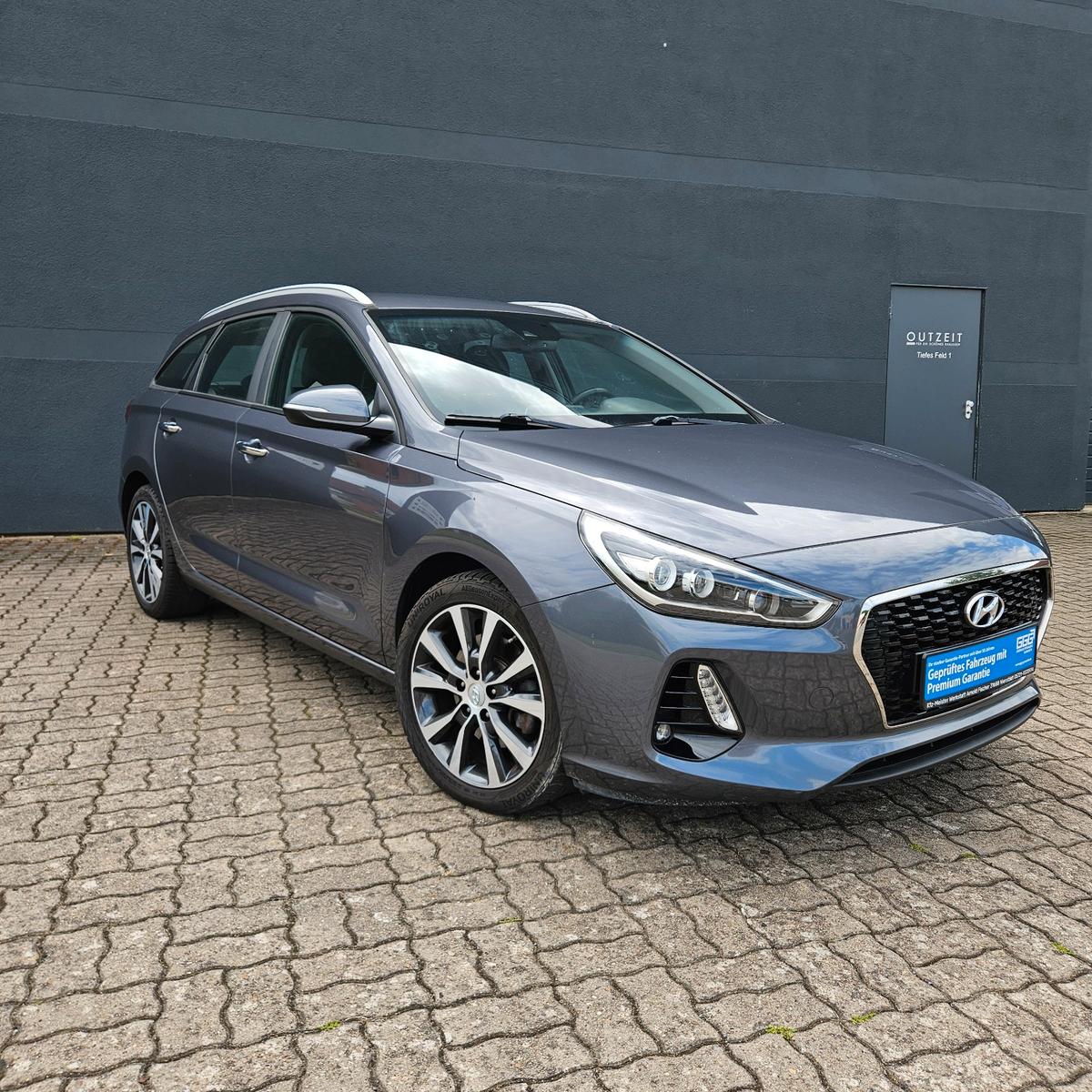 Hyundai i30 Trend Navi Kamera LED-Scheinw Sitzheizung