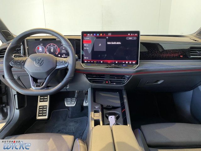 Passat Variant 2.0 TDI DSG R-line NAVI KLIMA PAN