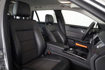 Mercedes E 200 - 11