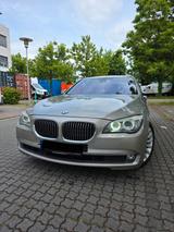 BMW 740i - - BMW 740 aus 2009: 740i