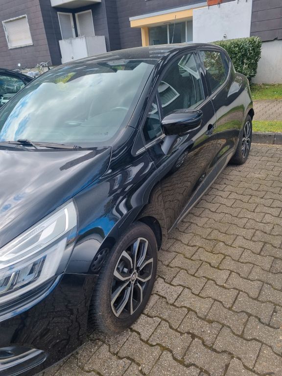 Image of Renault Clio