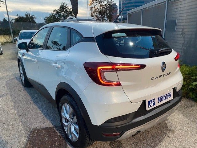 Renault Captur TCe 12V 100 CV GPL FAP Business 2