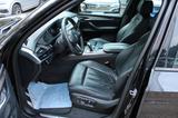 BMW X5 3.0d xDrive M Paket Leder Kamera AHK 19 Zoll - BMW X5 mit Diesel-Antrieb: 3.0